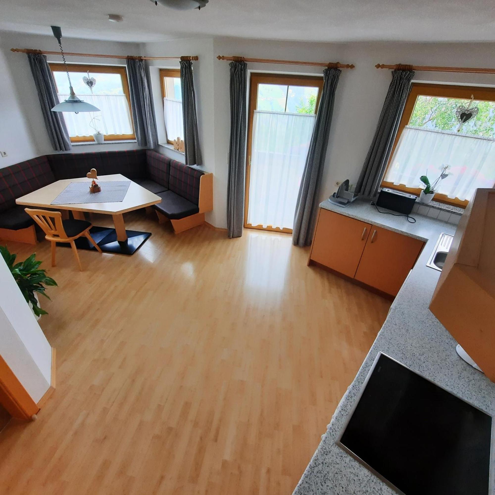 Landhaus Katharina Bis 12 Personen Mit Saunachalet Und Blick Auf Die Bergwelt Des Zillertals 힙파흐 외부 사진